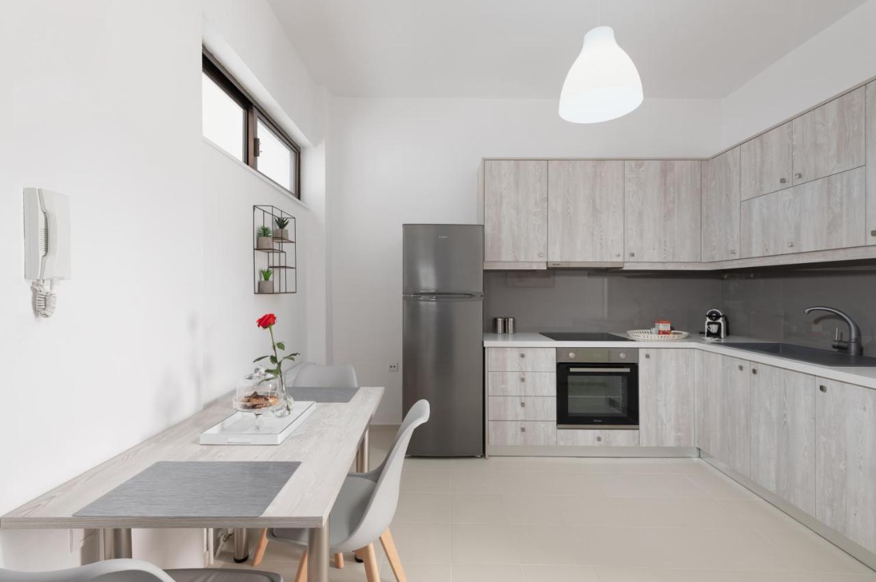 Rooftop Cosy Apartment Perfect Location Iraklion Buitenkant foto